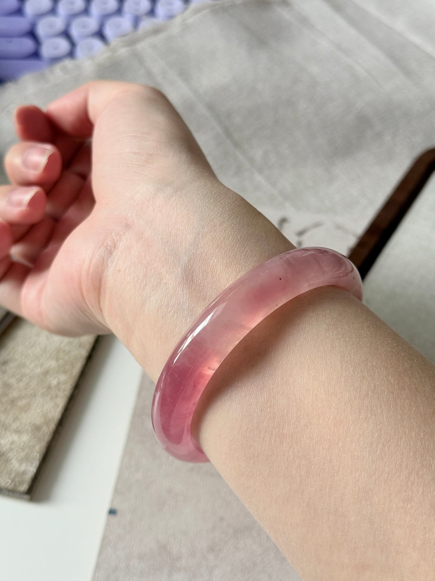 Gemmy Juicy Rose Quartz 59mm Love Healing Bangle
