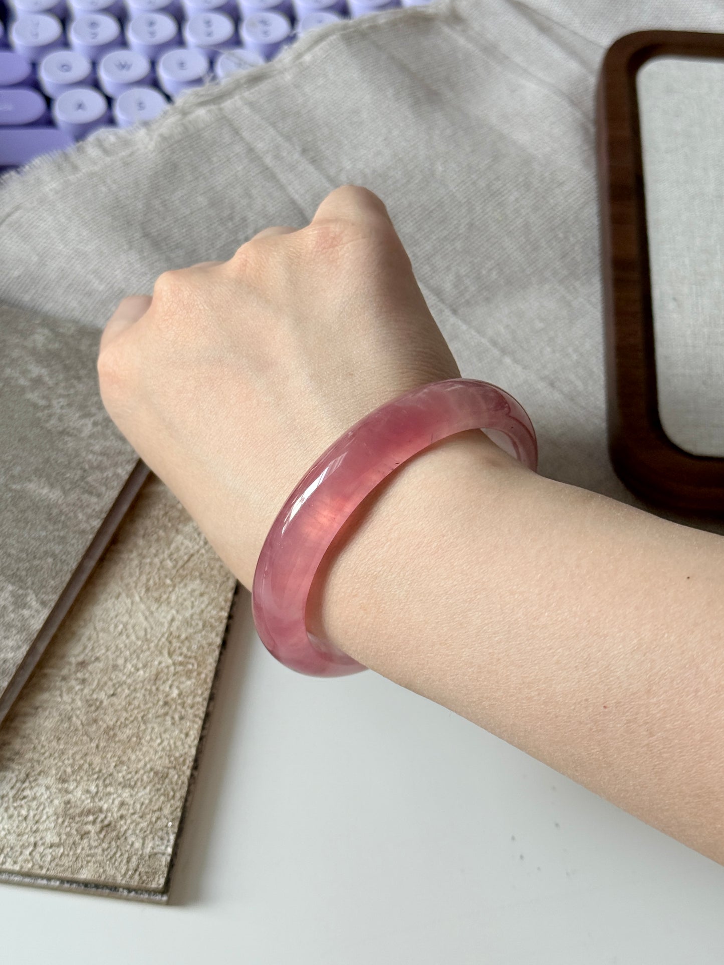 Gemmy Juicy Rose Quartz 59mm Love Healing Bangle