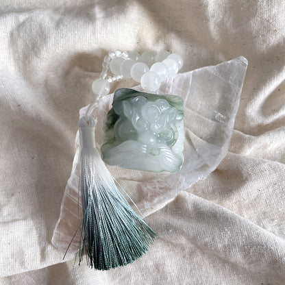 天山翡翠 格朗卡其晶翡翠 獅子雕塑 天山翠