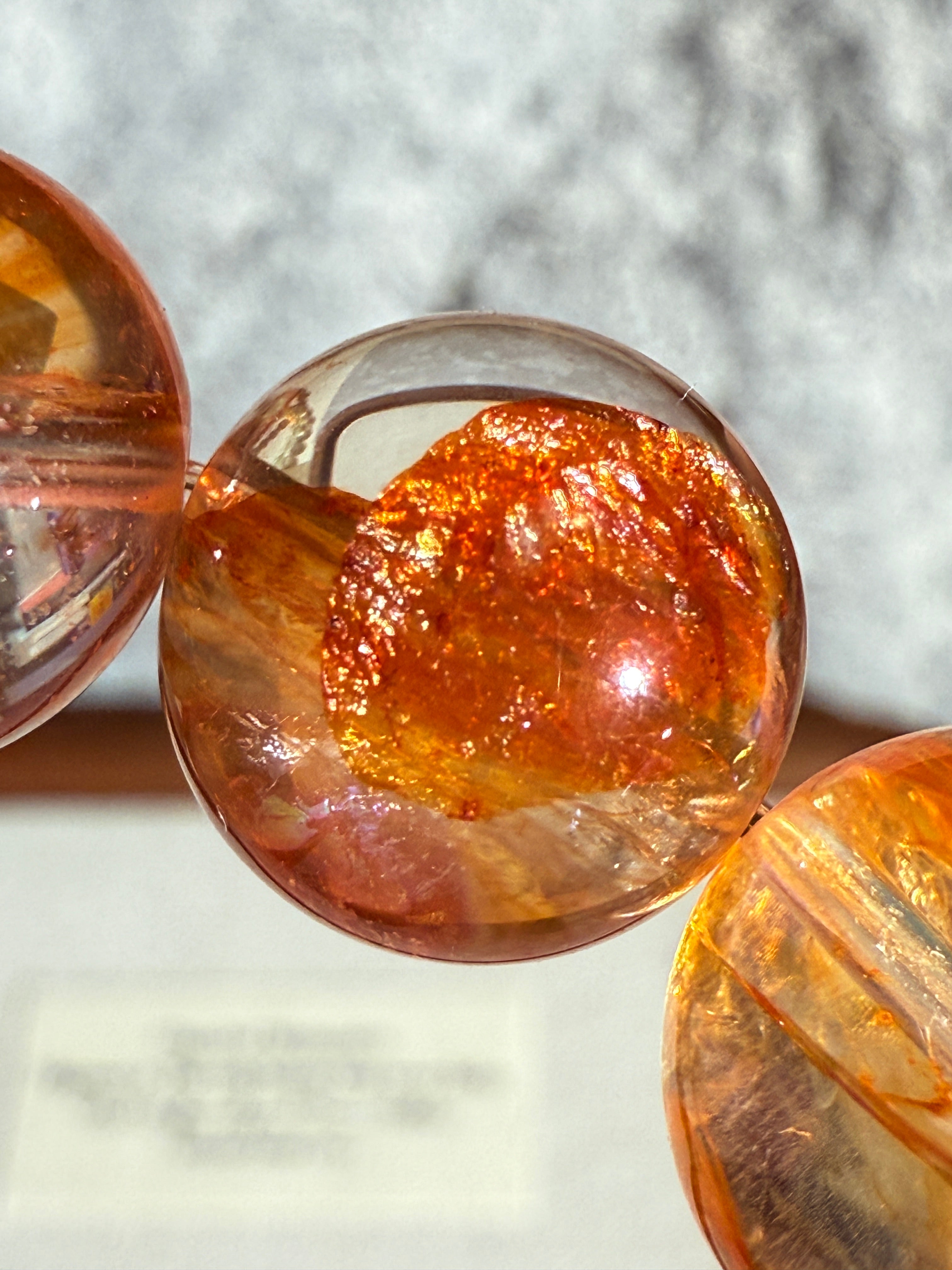 品質が完璧 Quartz Hematoid Fanta Golden Fire Beaded 12.8mm Quartz 工芸品