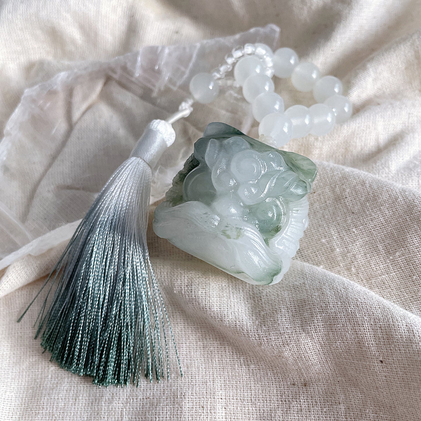 天山翡翠 格朗卡其晶翡翠 獅子雕塑 天山翠