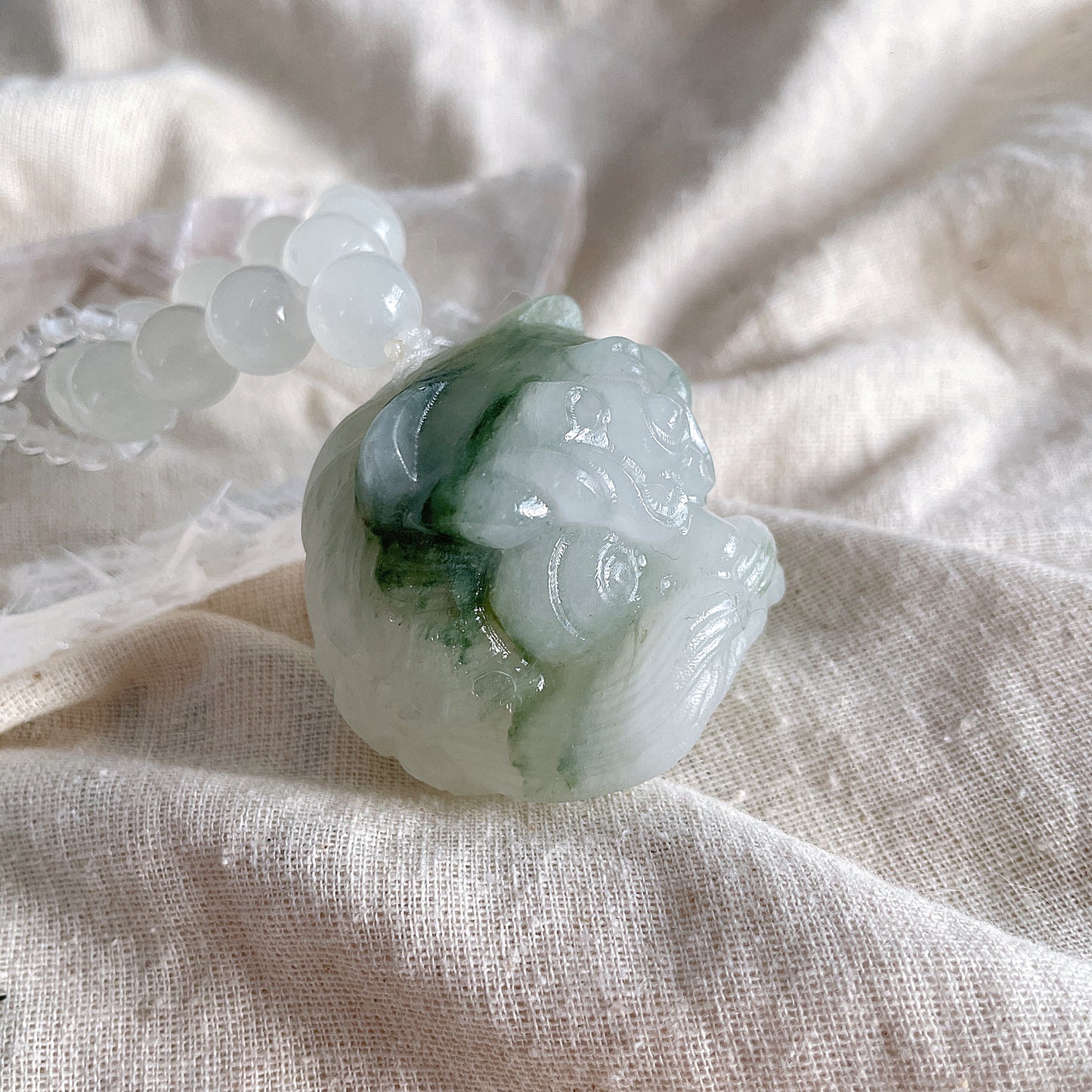 天山翡翠 格朗卡其晶翡翠 獅子雕塑 天山翠