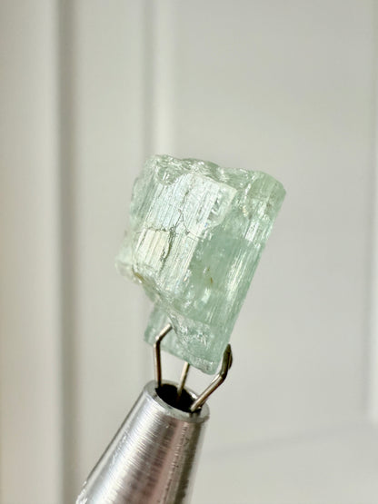 Raw Aquamarine 9.5ct Rough Gemstone 1.9 grams Specimen