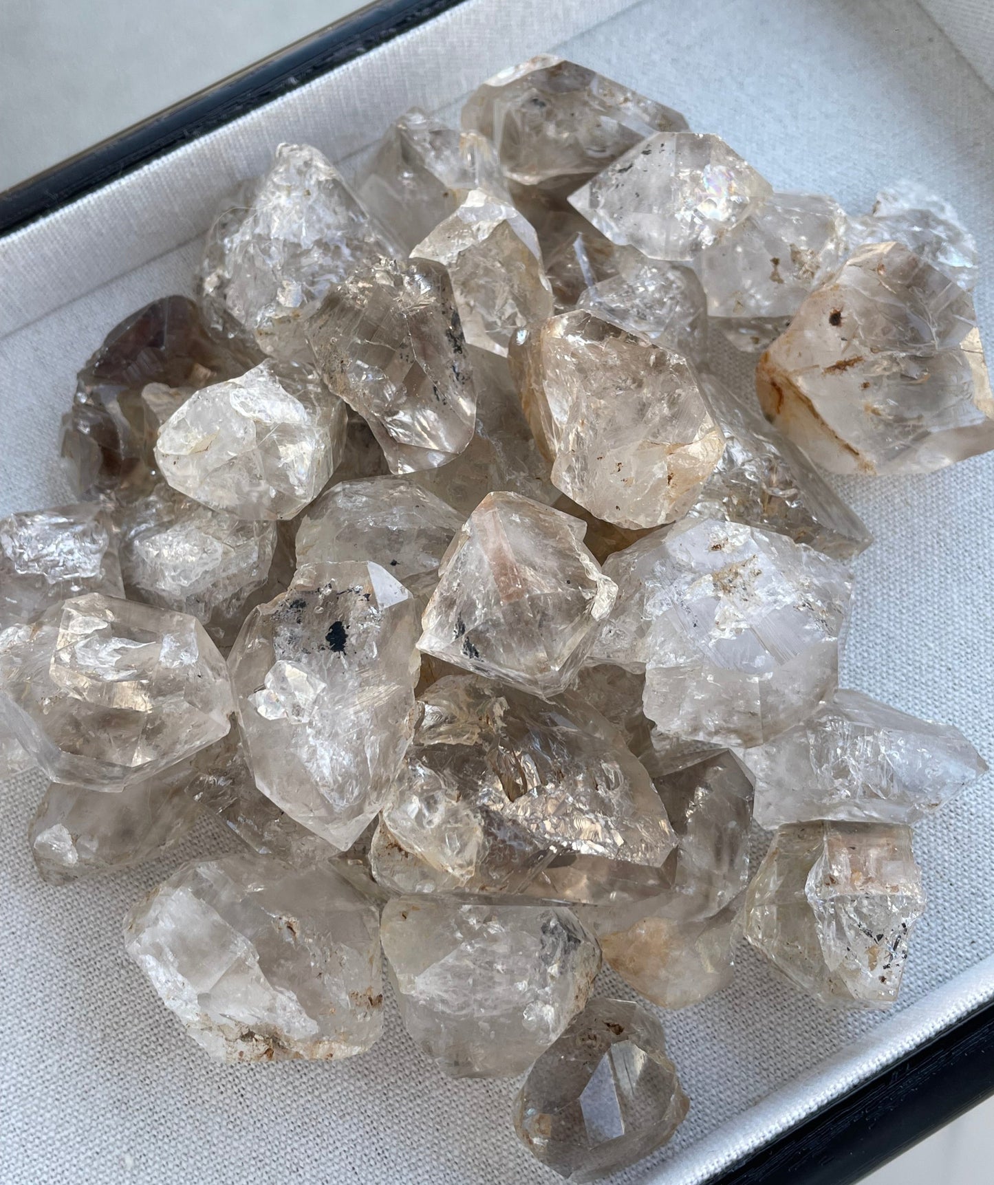 煙燻赫基蒙鑽石原石