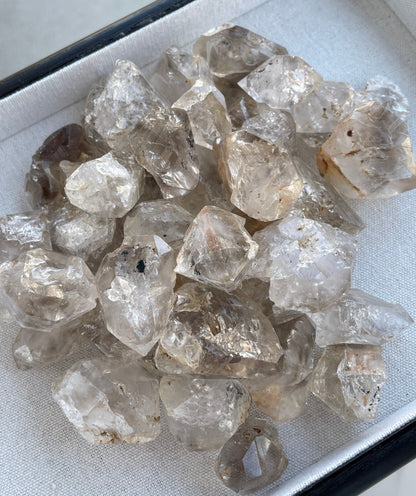 煙燻赫基蒙鑽石原石